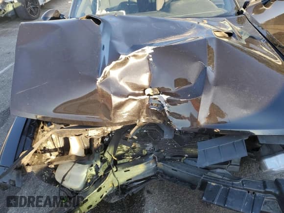 ✅ 2011 Dodge Challenger • VIN: 2B3CJ4DG9BH512929 • Lot: 83469504. Wystawiony na Copart z przebiegiem 61 812 mil. Bezpłatny archiwum sprzedaży aukcyjnych z USA i szczegółowy raport historii pojazdu na DreamBid. Zdjęcie 12.