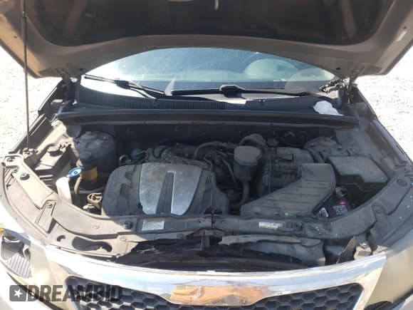 ✅ 2011 Kia Sorento EX • VIN: 5XYKUDA29BG055953 • Лот: 81104535. Опубликован ранее на Copart с пробегом 169 226 миль. Бесплатный доступ к архиву аукционных продаж из США и подробный отчёт об истории автомобиля на DreamBid. Изображение 12.