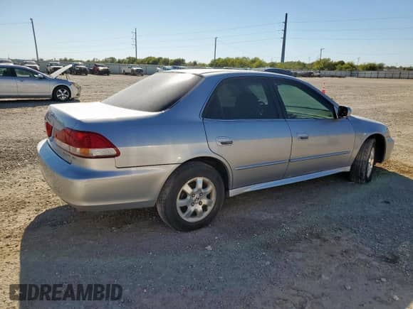 2002 Honda Accord EX z VIN JHMCG56642C007938, wystawiony jako Copart lot #91113885 z przebiegiem 214 242 mil mil oraz Czysty tytuł • Clean title. Historia ofert i sprzedaży dostępna na DreamBid. Obrazek 3.