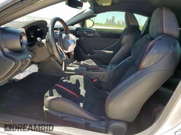 ✅ 2022 Subaru BRZ Limited • VIN: JF1ZDBF10N8703118 • Lot: 66415805. Listed on Copart with 56,775 mi. Free auction sales archive from the USA and detailed vehicle history report at DreamBid. Image 7.