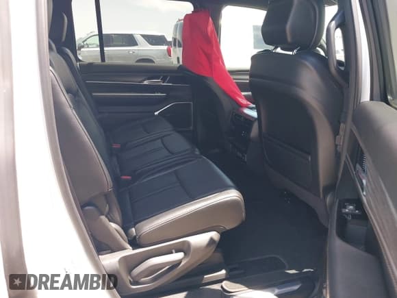 ✅ 2024 Jeep Wagoneer Series II • VIN: 1C4SJVBPXRS132956 • Lot: 42510716. Listed on IAAI with 58,236 mi. Free auction sales archive from the USA and detailed vehicle history report at DreamBid. Image 8.