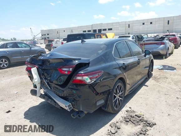 ✅ 2023 Toyota Camry SE • VIN: 4T1G11AKXPU744477 • Lot: 42722865. Listed on IAAI with 41,690 mi. Free auction sales archive from the USA and detailed vehicle history report at DreamBid. Image 4.
