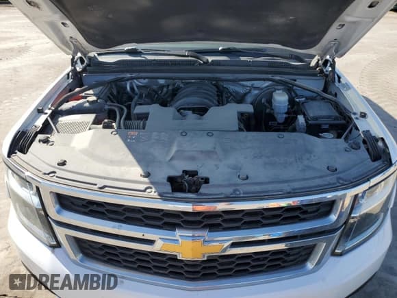 ✅ 2016 Chevrolet Suburban LS • VIN: 1GNSCGKC0GR232868 • Лот: 52762814. Опубликован ранее на Copart с пробегом 80 856 миль. Бесплатный доступ к архиву аукционных продаж из США и подробный отчёт об истории автомобиля на DreamBid. Изображение 11.