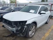 ✅ 2019 Audi Q5 Prestige • VIN: WA1CNAFY8K2053936 • Lot: 41958193. Wystawiony na IAAI z przebiegiem 47 235 mil. Bezpłatny archiwum sprzedaży aukcyjnych z USA i szczegółowy raport historii pojazdu na DreamBid. Zdjęcie 2.