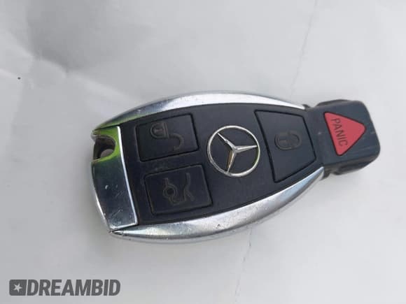 ✅ 2006 Mercedes-Benz C 230 Sport • VIN: WDBRF52H26A899855 • Lot: 41506280. Wystawiony na IAAI z przebiegiem 197 330 mil. Bezpłatny archiwum sprzedaży aukcyjnych z USA i szczegółowy raport historii pojazdu na DreamBid. Zdjęcie 11.