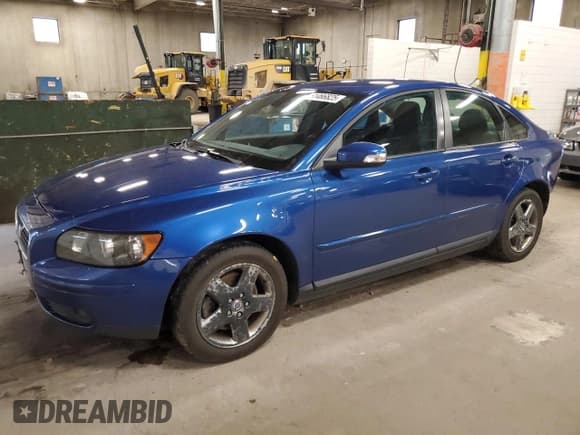 ✅ 2007 Volvo S40 2.5L Turbo • VIN: YV1MH682272310985 • Lot: 51466825. Wystawiony na Copart z przebiegiem 125 566 mil. Bezpłatny archiwum sprzedaży aukcyjnych z USA i szczegółowy raport historii pojazdu na DreamBid. Zdjęcie 1.