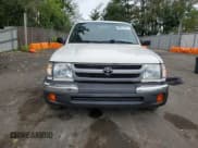 ✅ 1999 Toyota Tacoma • VIN: 4TAVL52N0XZ570861 • Lot: 80557875. Listed on Copart with 274,648 mi. Free auction sales archive from the USA and detailed vehicle history report at DreamBid. Image 5.