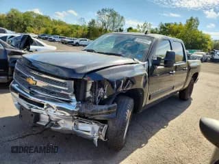 ✅ 2012 Chevrolet Silverado 1500 LT • VIN: 1GCPKSE76CF105962 • Lot: 81995945. Listed on Copart with 141,851 mi. Free auction sales archive from the USA and detailed vehicle history report at DreamBid. Image 1.