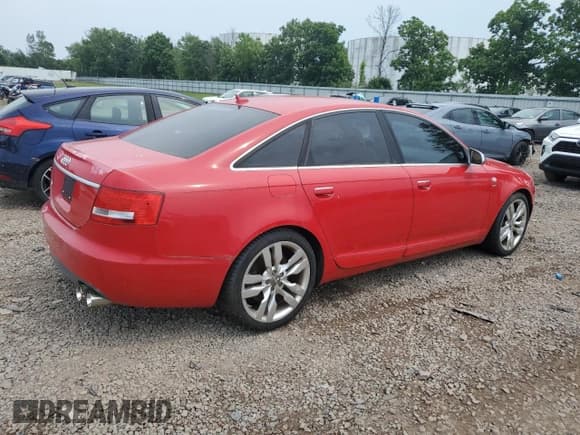 ✅ 2007 Audi S6 • VIN: WAUGN94F97N032152 • Lot: 62535245. Listed on Copart with 138,429 mi. Free auction sales archive from the USA and detailed vehicle history report at DreamBid. Image 3.