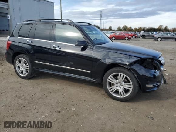 ✅ 2013 Mercedes-Benz GLK 350 • VIN: WDCGG8JB2DG097816 • Lot: 90414735. Wystawiony na Copart z przebiegiem 131 090 mil. Bezpłatny archiwum sprzedaży aukcyjnych z USA i szczegółowy raport historii pojazdu na DreamBid. Zdjęcie 4.