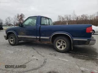 ✅ 1998 Chevrolet S-10 LS • VIN: 1GCCS1449WK191246 • Лот: 82705274. Опубликован ранее на Copart с пробегом 279 783 миль. Бесплатный доступ к архиву аукционных продаж из США и подробный отчёт об истории автомобиля на DreamBid. Изображение 2.