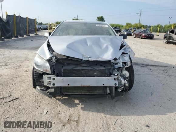 ✅ 2010 Chevrolet Malibu 1LS • VIN: 1G1ZB5EB6AF273458 • Lot: 69045635. Listed on Copart with 132,732 mi. Free auction sales archive from the USA and detailed vehicle history report at DreamBid. Image 5.