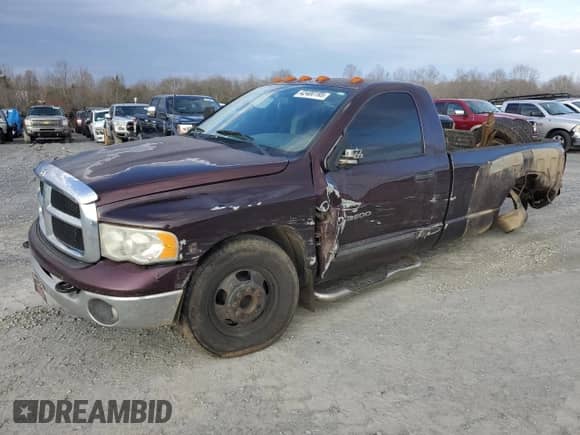2004 Dodge 3500 SLT z VIN 3D7MA46C34G254929, wystawiony jako Copart lot #42400195 z przebiegiem 152 283 mil mil oraz Szkoda całkowita • Salvage title. Historia ofert i sprzedaży dostępna na DreamBid. Obrazek 1.