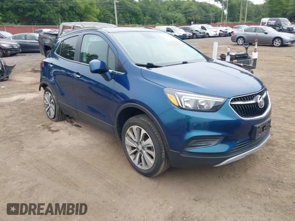 ✅ 2020 Buick Encore Preferred • VIN: KL4CJESB2LB072939 • Lot: 42924636. Listed on IAAI with 28,311 mi. Free auction sales archive from the USA and detailed vehicle history report at DreamBid. Image 1.