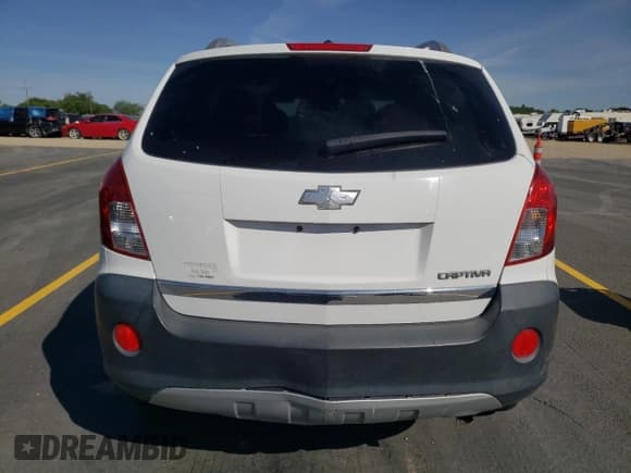 ✅ 2014 Chevrolet Captiva Sport LS • VIN: 3GNAL2EK3ES622908 • Lot: 59377125. Wystawiony na Copart z przebiegiem 176 433 mil. Bezpłatny archiwum sprzedaży aukcyjnych z USA i szczegółowy raport historii pojazdu na DreamBid. Zdjęcie 6.