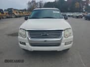 ✅ 2009 Ford Explorer XLT • VIN: 1FMEU63E39UA28557 • Lot: 92383425. Wystawiony na Copart z przebiegiem 146 073 mil. Bezpłatny archiwum sprzedaży aukcyjnych z USA i szczegółowy raport historii pojazdu na DreamBid. Zdjęcie 5.