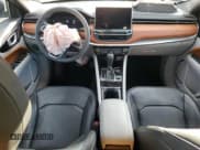 ✅ 2023 Jeep Compass Limited • VIN: 3C4NJDCN7PT516628 • Лот: 92649275. Опубликован ранее на Copart с пробегом 10 074 миль. Бесплатный доступ к архиву аукционных продаж из США и подробный отчёт об истории автомобиля на DreamBid. Изображение 8.