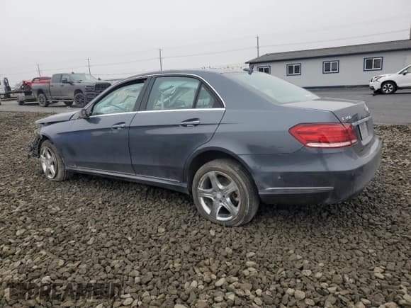 ✅ 2015 Mercedes-Benz E 350 Sport • VIN: WDDHF5KBXFB140461 • Lot: 85413445. Listed on Copart with 112,657 mi. Free auction sales archive from the USA and detailed vehicle history report at DreamBid. Image 2.