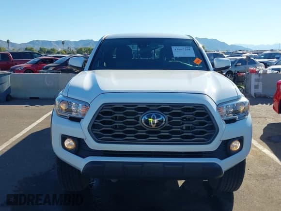 ✅ 2021 Toyota Tacoma TRD Off Road • VIN: 3TMCZ5AN8MM409800 • Лот: 43807201. Опубликован ранее на IAAI с пробегом 27 798 миль. Бесплатный доступ к архиву аукционных продаж из США и подробный отчёт об истории автомобиля на DreamBid. Изображение 12.