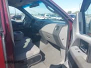 ✅ 2005 Ford F-150 XL • VIN: 1FTRF12W65NA90830 • Lot: 43229262. Wystawiony na IAAI z przebiegiem 350 015 mil. Bezpłatny archiwum sprzedaży aukcyjnych z USA i szczegółowy raport historii pojazdu na DreamBid. Zdjęcie 5.