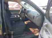 2012 Chevrolet Silverado 1500 Work Truck z VIN 1GCNCPEX6CZ201218, wystawiony jako IAAI lot #43355011 z przebiegiem 127 659 mil mil oraz . Historia ofert i sprzedaży dostępna na DreamBid. Obrazek 5.