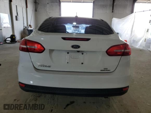 ✅ 2016 Ford Focus SE • VIN: 1FADP3F26GL404670 • Lot: 52876095. Listed on Copart with 80,425 mi. Free auction sales archive from the USA and detailed vehicle history report at DreamBid. Image 6.