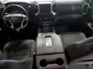 ✅ 2022 Chevrolet Silverado 1500 LT Trail Boss • VIN: 3GCPYFEL4NG101803 • Lot: 49608685. Wystawiony na Copart z przebiegiem 37 734 mil. Bezpłatny archiwum sprzedaży aukcyjnych z USA i szczegółowy raport historii pojazdu na DreamBid. Zdjęcie 8.