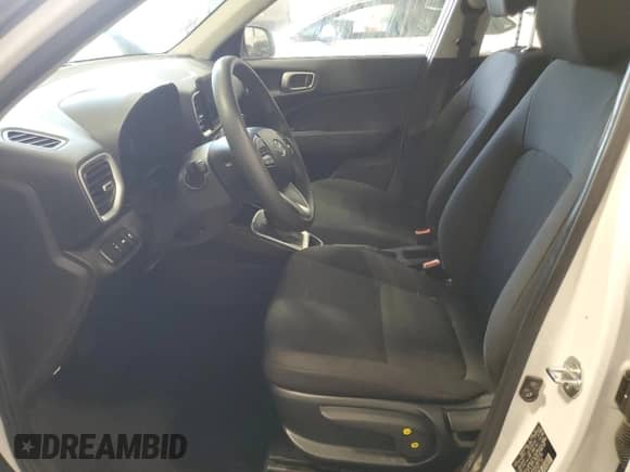 2021 Hyundai Venue SE с VIN KMHRB8A3XMU097789, выставлен на аукционе Copart как лот 78948324 с пробегом 74 818 миль миль и Списание • Salvage title. История ставок и продаж доступна на DreamBid. Изображение 7.