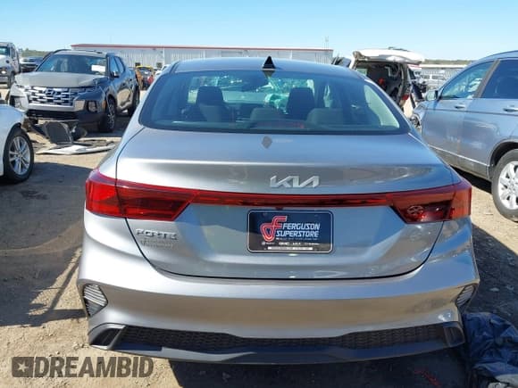 ✅ 2023 Kia Forte LXS • VIN: 3KPF24AD1PE654066 • Lot: 43507858. Listed on IAAI with 39,765 mi. Free auction sales archive from the USA and detailed vehicle history report at DreamBid. Image 16.