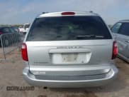 ✅ 2005 Dodge Caravan SXT • VIN: 2D4GP44L55R464259 • Lot: 43537194. Wystawiony na IAAI z przebiegiem 167 006 mil. Bezpłatny archiwum sprzedaży aukcyjnych z USA i szczegółowy raport historii pojazdu na DreamBid. Zdjęcie 16.