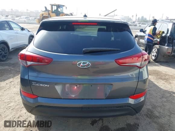 2016 Hyundai Tucson SE z VIN KM8J23A4XGU027741, wystawiony jako IAAI lot #43537032 z przebiegiem 100 475 mil mil oraz . Historia ofert i sprzedaży dostępna na DreamBid. Obrazek 15.