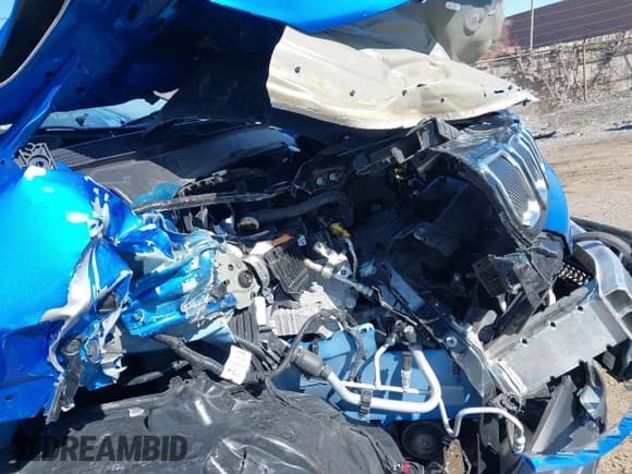 ✅ 2022 Jeep Compass Limited • VIN: 3C4NJDCB7NT185777 • Lot: 41952891. Wystawiony na IAAI z przebiegiem 28 820 mil. Bezpłatny archiwum sprzedaży aukcyjnych z USA i szczegółowy raport historii pojazdu na DreamBid. Zdjęcie 18.