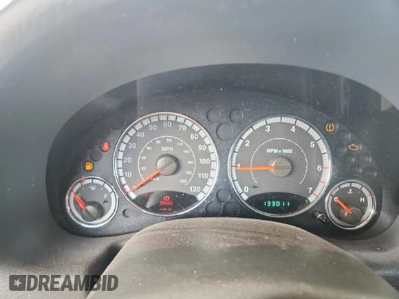✅ 2005 Jeep Liberty Limited • VIN: 1J4GL58K05W507424 • Лот: 68682385. Опубликован ранее на Copart с пробегом 133 011 миль. Бесплатный доступ к архиву аукционных продаж из США и подробный отчёт об истории автомобиля на DreamBid. Изображение 9.