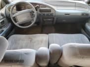 ✅ 1992 Ford Taurus GL • VIN: 1FALP52U5NA280821 • Lot: 77457304. Listed on Copart with 33,484 mi. Free auction sales archive from the USA and detailed vehicle history report at DreamBid. Image 8.