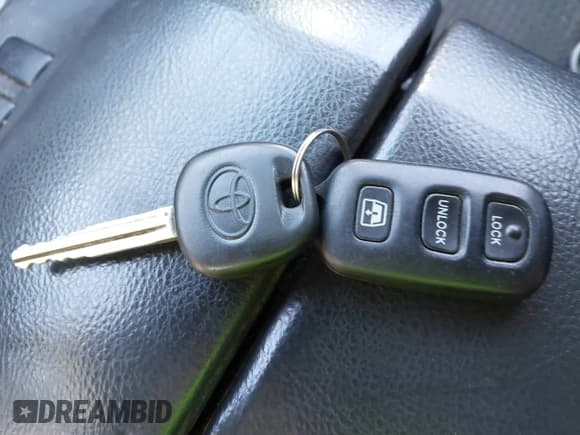 ✅ 2003 Toyota 4Runner SR5 • VIN: JTEZU14R930007667 • Lot: 42657387. Wystawiony na IAAI z przebiegiem 355 891 mil. Bezpłatny archiwum sprzedaży aukcyjnych z USA i szczegółowy raport historii pojazdu na DreamBid. Zdjęcie 11.