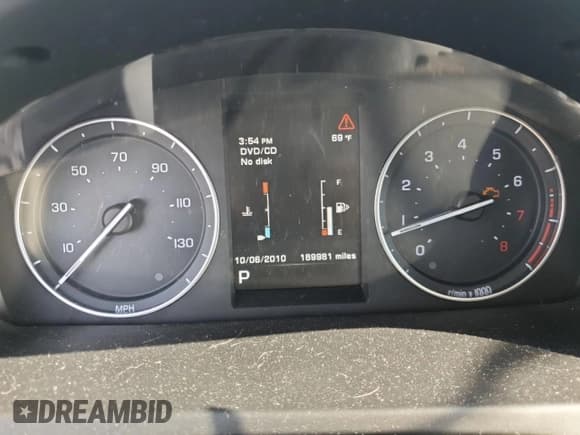 ✅ 2014 Land Rover LR2 • VIN: SALFR2BG1EH406179 • Лот: 82211535. Опубликован ранее на Copart с пробегом 189 981 миль. Бесплатный доступ к архиву аукционных продаж из США и подробный отчёт об истории автомобиля на DreamBid. Изображение 9.