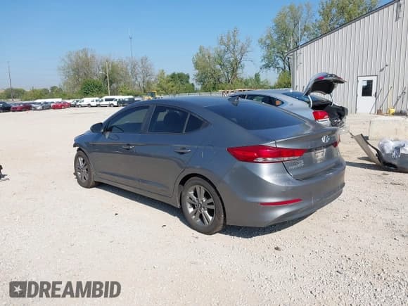 ✅ 2017 Hyundai Elantra SE • VIN: KMHD84LF2HU386020 • Lot: 43299369. Listed on IAAI with 147,817 mi. Free auction sales archive from the USA and detailed vehicle history report at DreamBid. Image 3.