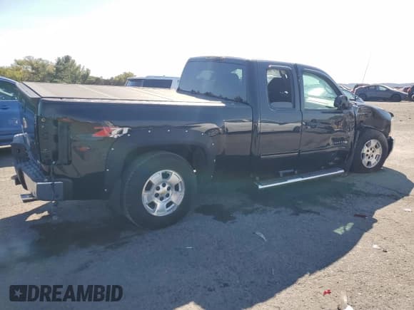 ✅ 2012 Chevrolet Silverado 1500 LT • VIN: 1GCRKSE77CZ128416 • Lot: 75543524. Listed on Copart with 144,756 mi. Free auction sales archive from the USA and detailed vehicle history report at DreamBid. Image 3.