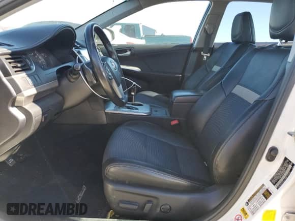 2014 Toyota Camry L with VIN 4T1BF1FK2EU840671, listed as a Copart auction lot 86672075 with 112,069 mi miles and Salvage title. Bid and sale history available at DreamBid. Image 7.