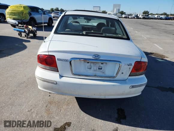 ✅ 2005 Hyundai Sonata GLS • VIN: KMHWF35H45A143197 • Lot: 90935125. Wystawiony na Copart z przebiegiem 286 956 mil. Bezpłatny archiwum sprzedaży aukcyjnych z USA i szczegółowy raport historii pojazdu na DreamBid. Zdjęcie 6.