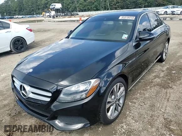 ✅ 2017 Mercedes-Benz C 300 • VIN: 55SWF4JB6HU229990 • Lot: 85518415. Wystawiony na Copart z przebiegiem Nie podano. Bezpłatny archiwum sprzedaży aukcyjnych z USA i szczegółowy raport historii pojazdu na DreamBid. Zdjęcie 14.
