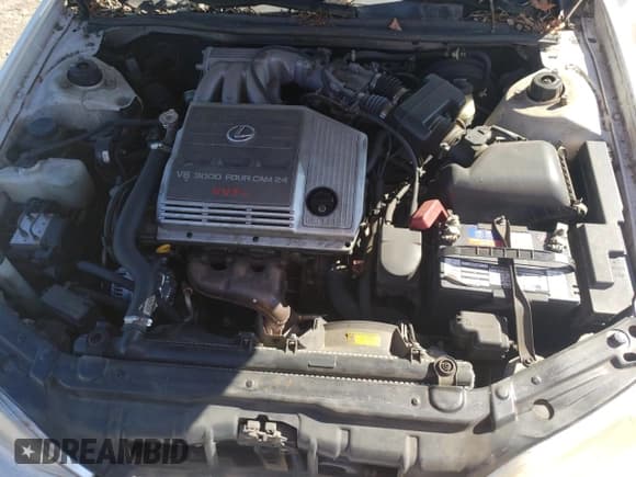 ✅ 2001 Lexus ES 300 • VIN: JT8BF28GX10332063 • Lot: 89542295. Listed on Copart with 264,882 mi. Free auction sales archive from the USA and detailed vehicle history report at DreamBid. Image 11.