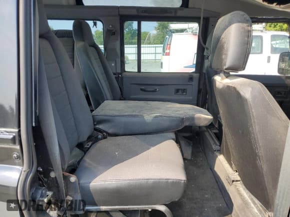 ✅ 1992 Land Rover Range Rover • VIN: SALLDHMF7JA918703 • Лот: 71779385. Опубликован ранее на Copart с пробегом Не указан. Бесплатный доступ к архиву аукционных продаж из США и подробный отчёт об истории автомобиля на DreamBid. Изображение 10.