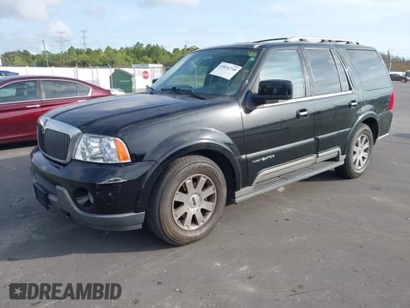 ✅ 2004 Lincoln Navigator Luxury • VIN: 5LMFU28R84LJ43403 • Lot: 43834710. Listed on IAAI with 133,583 mi. Free auction sales archive from the USA and detailed vehicle history report at DreamBid. Image 2.