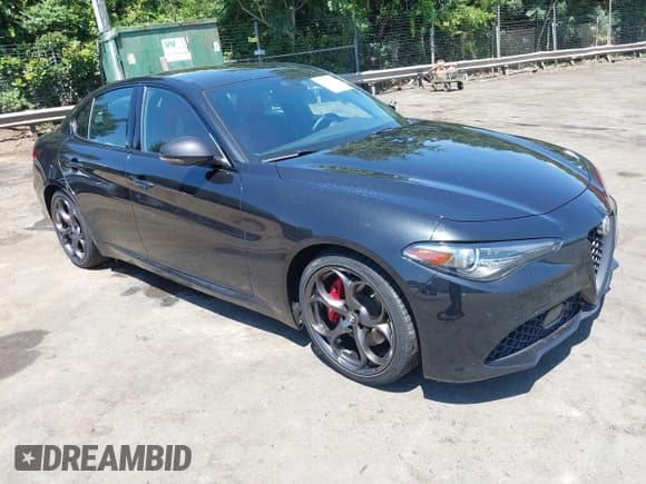 ✅ 2021 Alfa Romeo Giulia Ti Sport • VIN: ZARFAMBNXM7642316 • Lot: 42877821. Listed on IAAI with 22,417 mi. Free auction sales archive from the USA and detailed vehicle history report at DreamBid. Image 1.