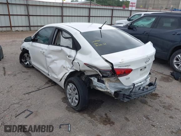 ✅ 2021 Hyundai Accent SE • VIN: 3KPC24A61ME146891 • Лот: 40773430. Опубликован ранее на IAAI с пробегом 85 740 миль. Бесплатный доступ к архиву аукционных продаж из США и подробный отчёт об истории автомобиля на DreamBid. Изображение 3.