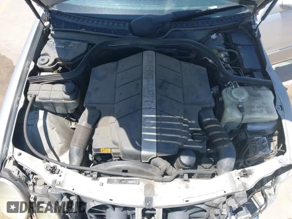 ✅ 2002 Mercedes-Benz CLK 320/430 • VIN: WDBLJ70G92T123831 • Lot: 42788173. Wystawiony na IAAI z przebiegiem 183 163 mil. Bezpłatny archiwum sprzedaży aukcyjnych z USA i szczegółowy raport historii pojazdu na DreamBid. Zdjęcie 10.