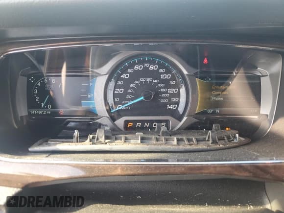 ✅ 2018 Ford Taurus Limited • VIN: 1FAHP2F80JG134934 • Lot: 80687425. Listed on Copart with 141,497 mi. Free auction sales archive from the USA and detailed vehicle history report at DreamBid. Image 9.