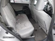 ✅ 2012 Toyota RAV4 • VIN: JTMBF4DV5C5053286 • Lot: 43867420. Listed on IAAI with 218,383 mi. Free auction sales archive from the USA and detailed vehicle history report at DreamBid. Image 8.