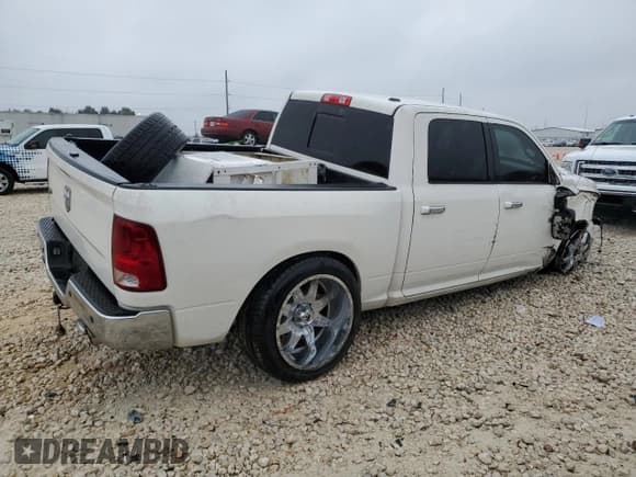 ✅ 2009 Dodge 1500 SLT • VIN: 1D3HB13T19S703530 • Lot: 82900644. Listed on Copart with Not provided. Free auction sales archive from the USA and detailed vehicle history report at DreamBid. Image 3.